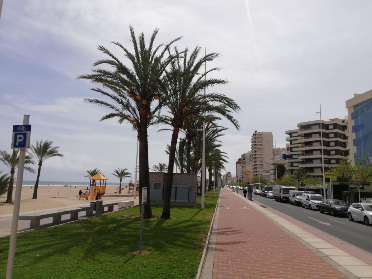 Duplex Altamar Solo Familias Serviplaya Gandia Bagian luar foto